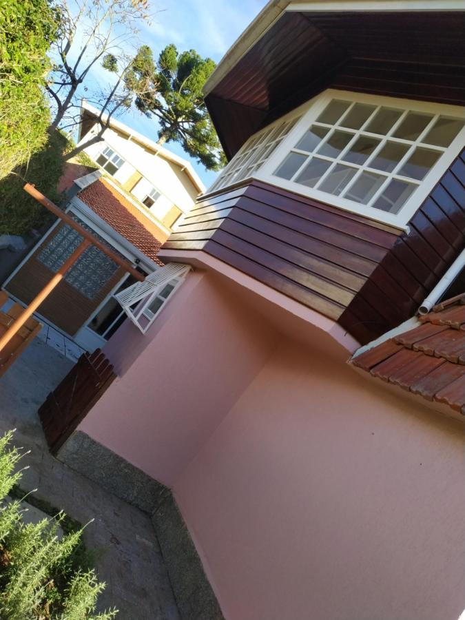 Casa Campos do Jordão Esterno foto